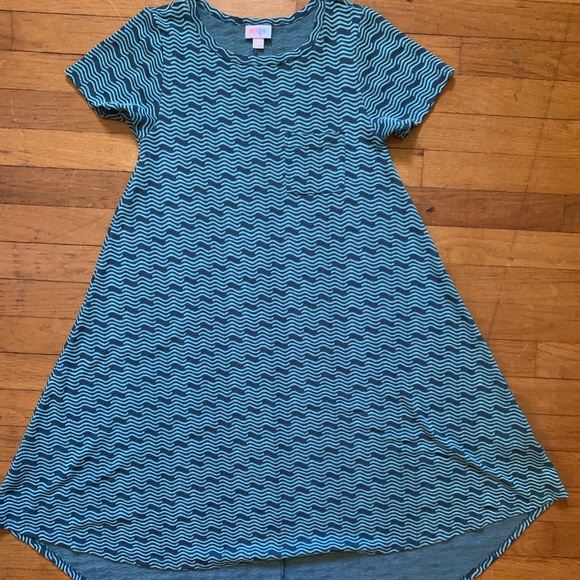 Lularoe Carly - Picture 1 of 2